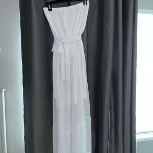 White strapless dress